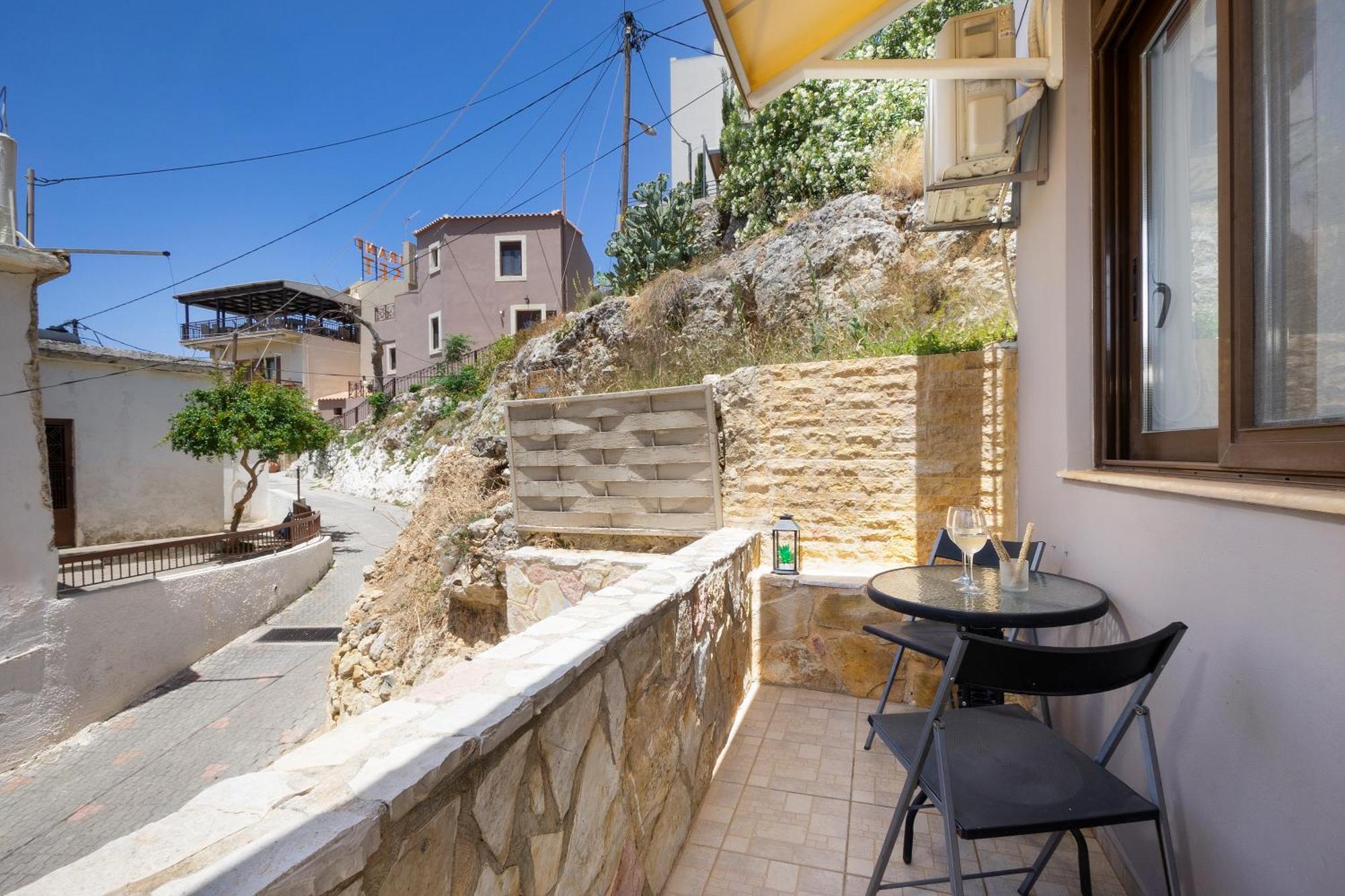 Lia Apartment Platanias  Exterior photo